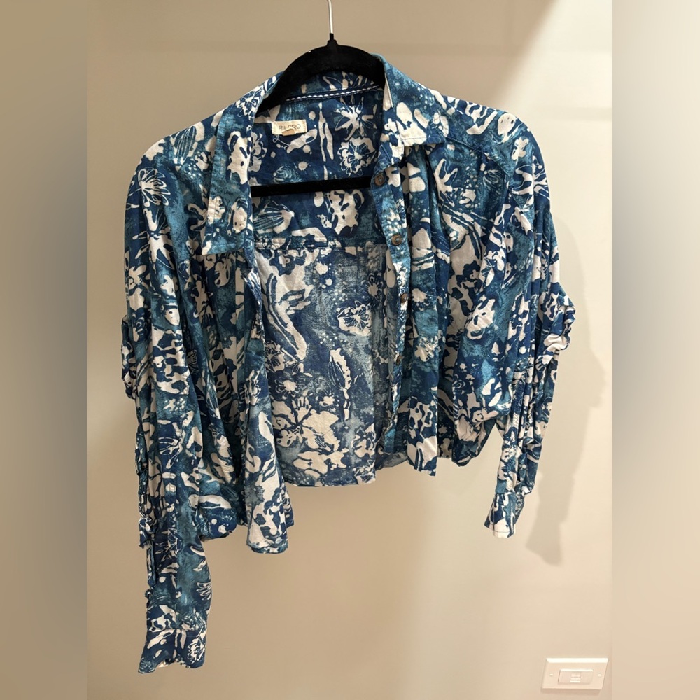 Pilcro Floral Batwing Cropped Buttondown
